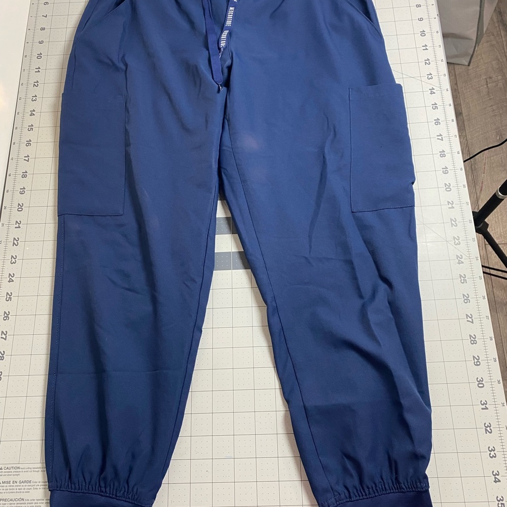 Women’s Med Couture Insight Navy Blue Medium Petite Scrub Bottoms